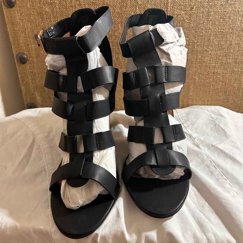 Brand New Women's Black Strappy Sandals
